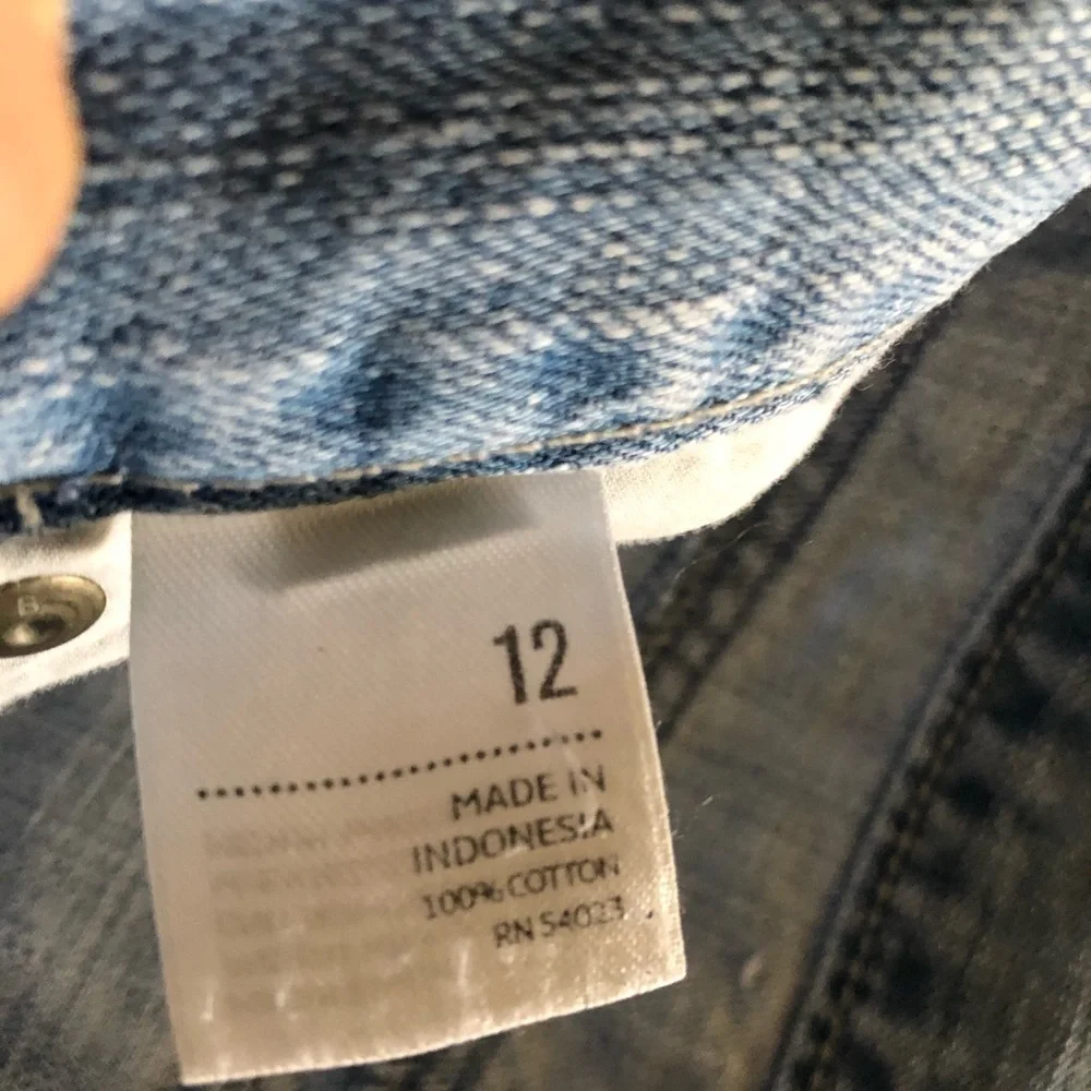 Old Navy women’s denims  mini skirt size 12